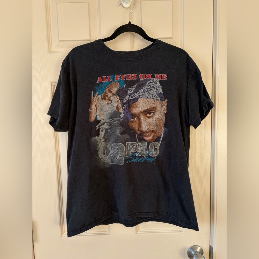 2Pac T-shirt - Men’s Medium (fitting)